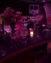 Sevdaliza e Karol G anunciam parceria musical inédita 🎶