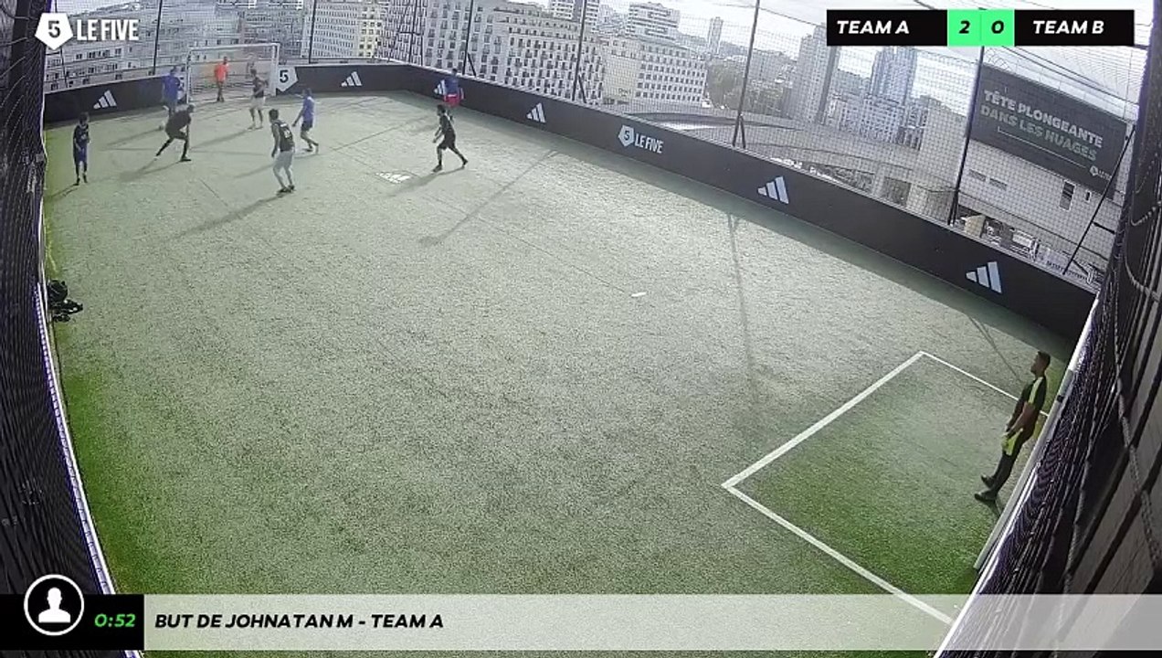 But de Johnatan M - Team A