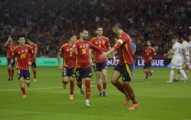 Spain thump Serbia to reach Nations League quarter-finals