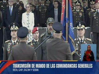 M/G Johan Hernández Larez recibe el estandarte de la Comandancia General del Ejército Bolivariano
