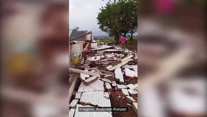 Temporal que atingiu Missal (PR) nesta terça-feira, 15 de outubro