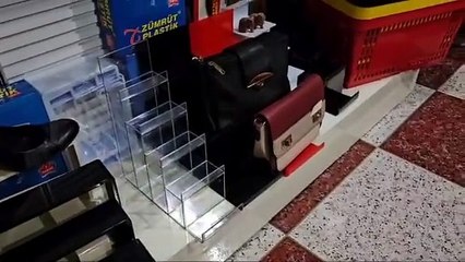 Şeffaf Pleksi Abiye Çanta ve Cüzdan Teşhir Standı