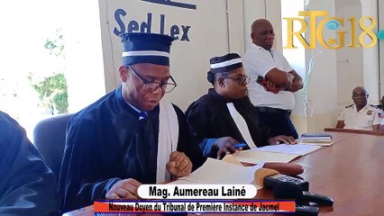 Majistra Aumereau Lainé ak Me Belège Charles Fontus prete sèman kòm dwayen ak jij syèj.