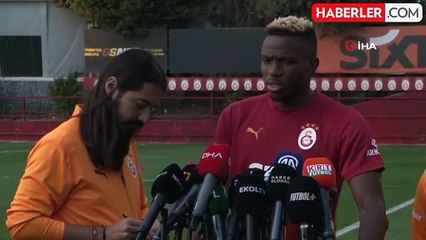 Victor Osimhen: "İstanbul'da ailemle çok mutluyuz"