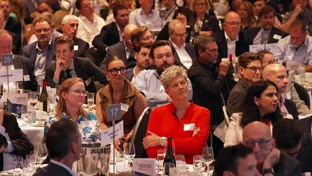 Steven Miles and David Crisafulli clash over crime, taxes, abortion laws in second debate ahead of Queensland election