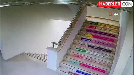 Öğretmenden Deprem Anında Duygu Dolu Anlar