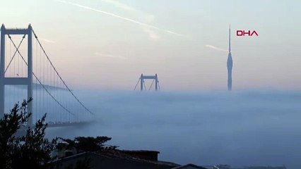 İstanbul Boğazı’nda yoğun sis etkili oldu