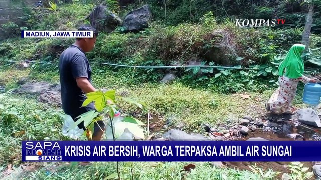 Dampak Musim Kemarau, Warga Alami Krisis Air Bersih dan Terpaksa Ambil dari Sungai...