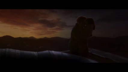 Crazy-About-Her-Kiss-Scenes-Adri-and-Carla-Alvaro-Cervantes-and-Susana-Abaitua(1)