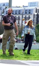 Si tu le trouves il te file 500 balles