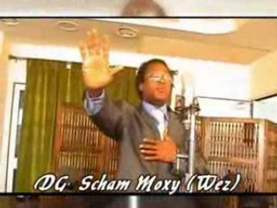 T-G8   hommage a douk saga