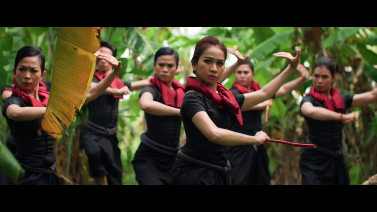 Pol Pot Dancing Trailer (2) OmdU