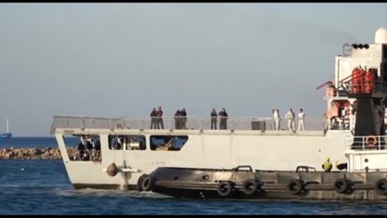 La nave "Libra" arrivata in Albania con 16 migranti: modello per l'Ue?