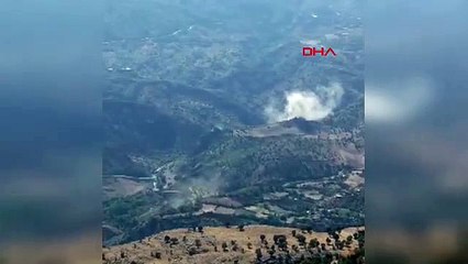 Deprem anında korkutan toz bulutu: Görenler gözlerine inanamadı