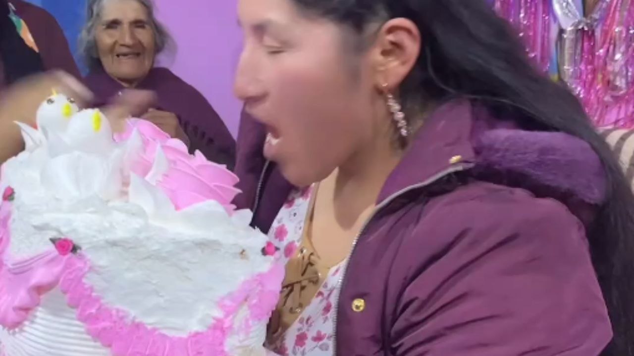 Husband's hilarious cake smash prank turns wife's birthday celebration into a messy occasion