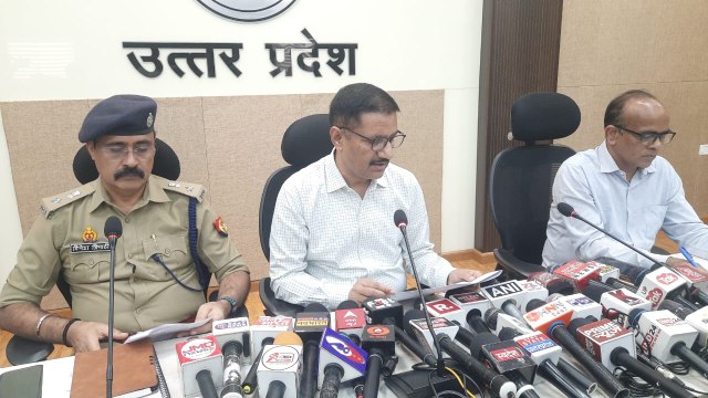 कानपुर सीसामऊ उप निर्वाचन 2024: जिला निर्वाचन अधिकारी ने मतदाता सूची से नाम काटने का कारण बताया