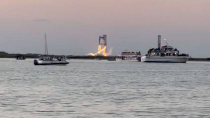 Starship Flight Test 5: Woman captures epic liftoff and perfect booster return