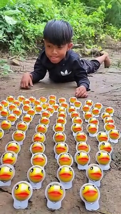 Survival Skills_ SIMPLE and USEFUL #bushcraft #camping #outdoors #shorts #reels #viral (3)