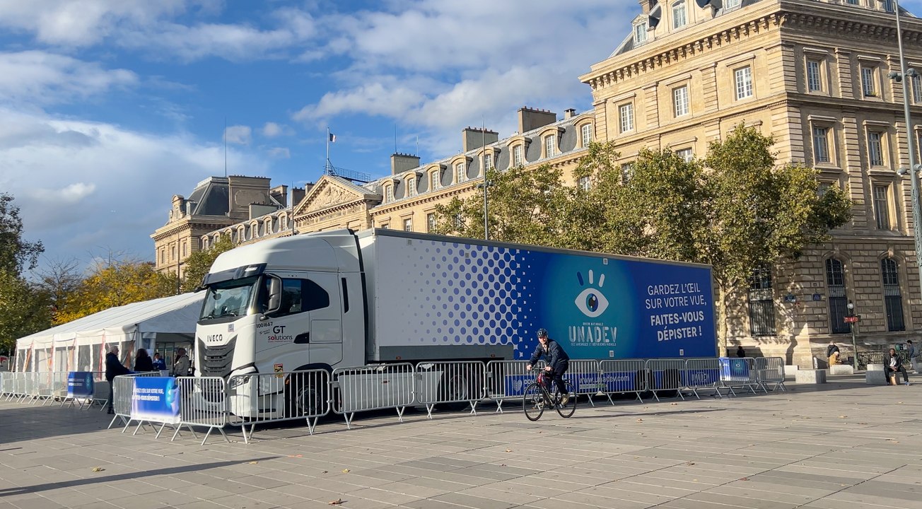 Des ophtalmologues parisiens avec l'UNADEV pour dépister gratuitement les pathologies cécitantes