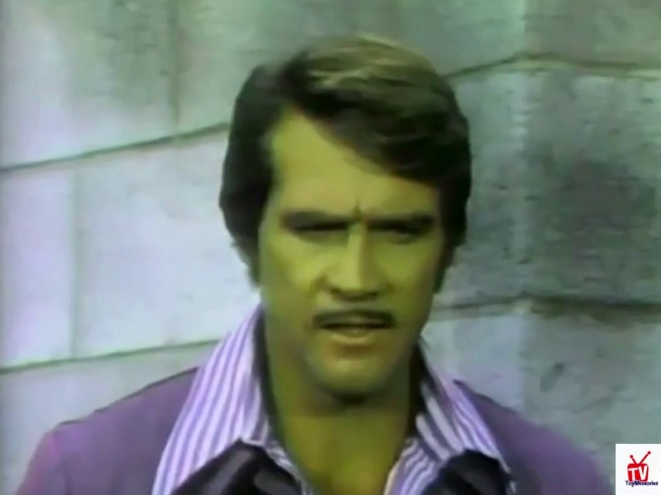 1970s Lee Majors BIONIC (with a MUSTACHE) promo TV commercial