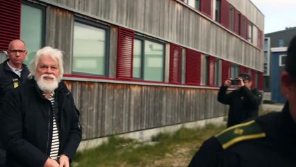 Defensor de baleias Paul Watson pede asilo político na França