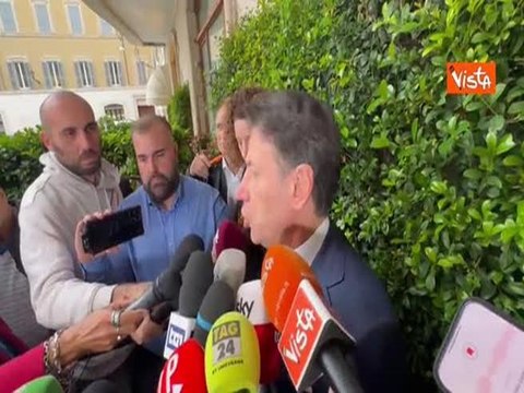 Manovra, Conte: La tassa sulle banche è un imbroglio