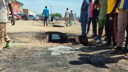 Explosão de caminhão-tanque deixa quase 150 mortos na Nigéria