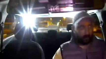 İzmir'de çaldığı taksiyle bir süre gezdi, ardından araçtan atlayıp kaçtı