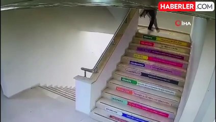 Öğretmenden Deprem Anında Duygu Dolu Anlar