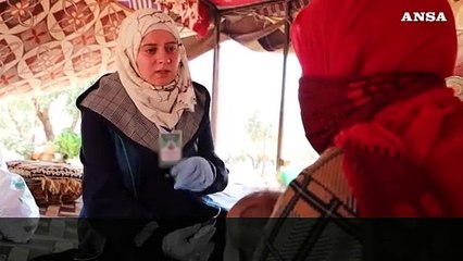 Campo per sfollati in Siria, Tariq: "Le mie sorelle stanno morendo di fame"