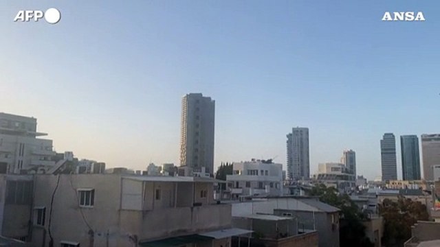 Israele, sirene anti-aeree risuonano a Tel Aviv e nel centro del Paese