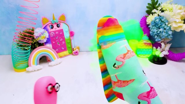 Rainbow up, Sam Style! Let's Make Amazing Rainbow Crafts Together!