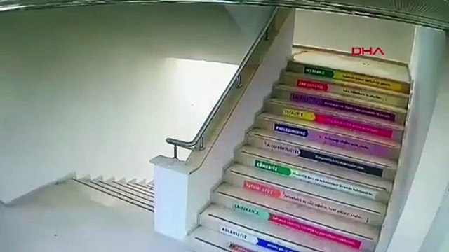 Türkiye Malatya depreminde çekilen görüntüyü konuşuyor