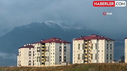 Cilo Dağı Kışa Hazır: Kar Yağışıyla Beyaza Büründü