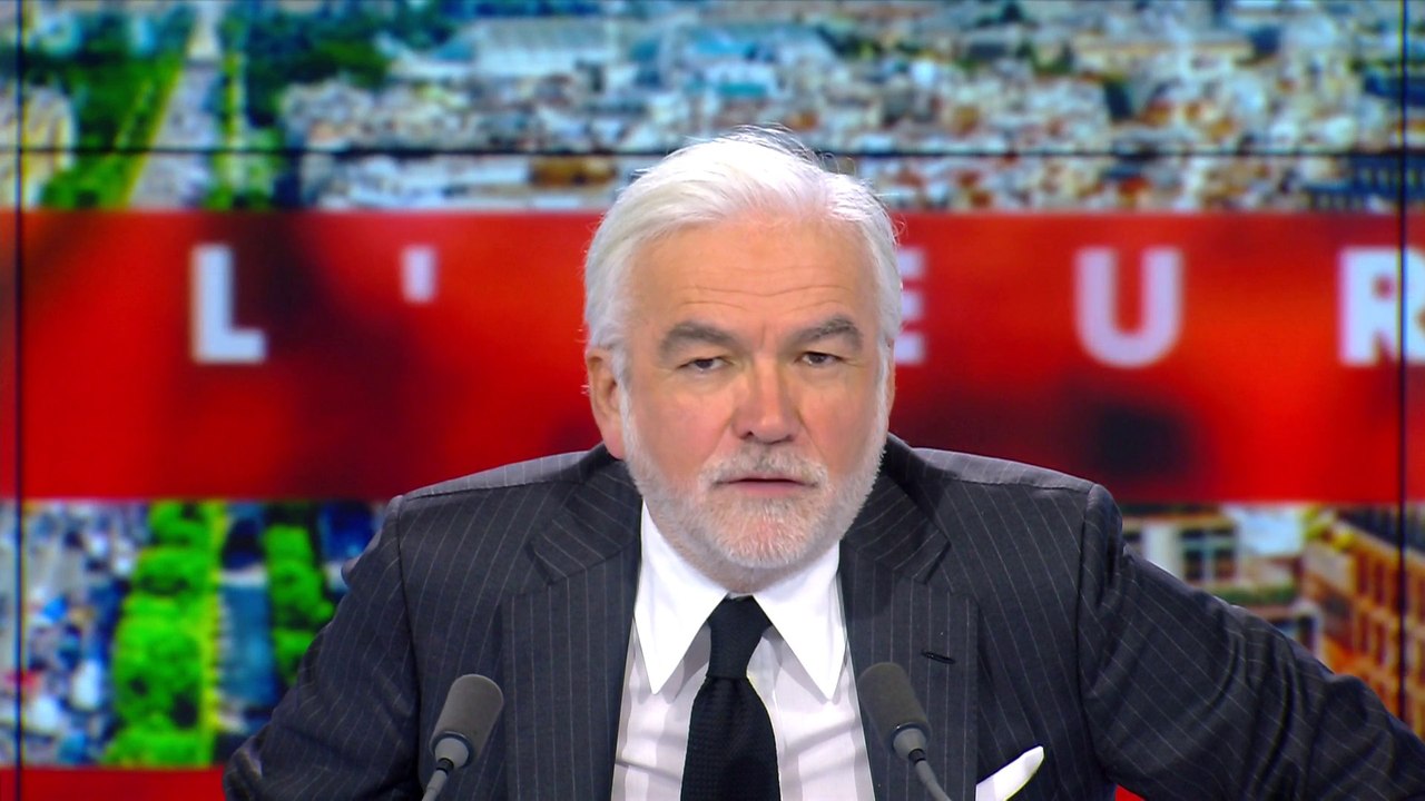 L'édito de Pascal Praud : «Emmanuel Macron : la diplomatie attaquée ?»