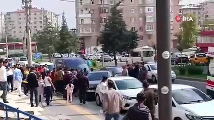 Diyarbakır’da iki grup arasında kavga: 5 yaralı