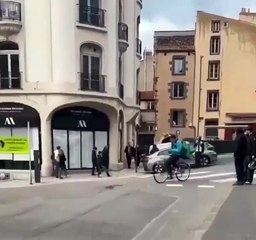 Ta livraison aura un peu de retard