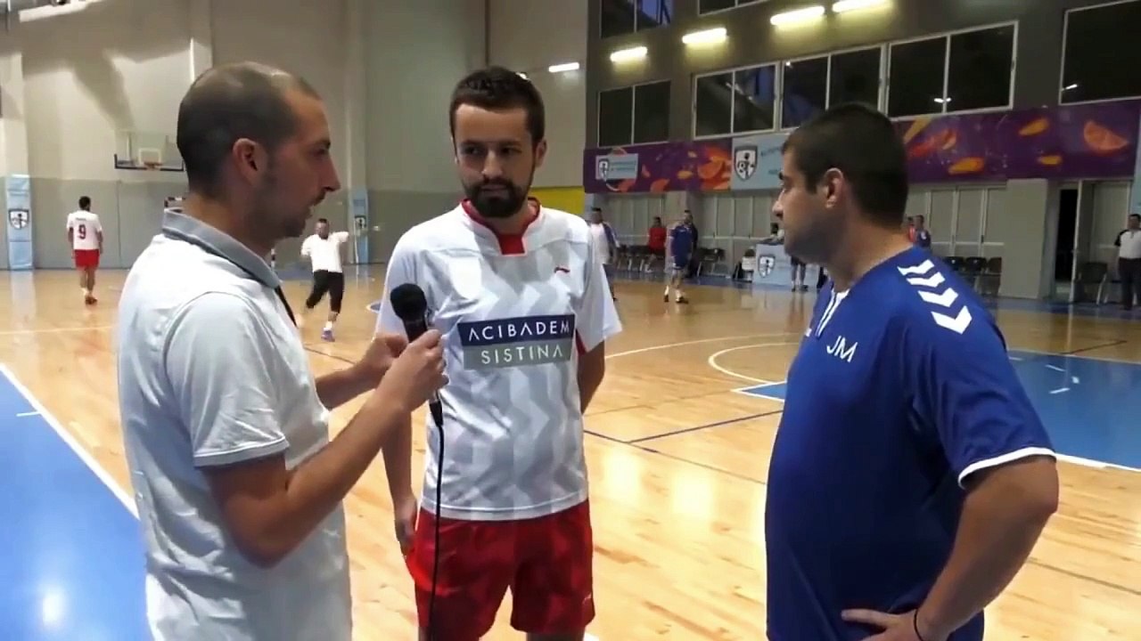 Ce journaliste va détester le handball toute sa vie