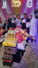 Les cadeaux de mariage en Bolivie... Bizarre mais concret