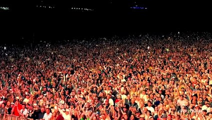 Bruce Springsteen: Backstage and Backstreets Trailer OV