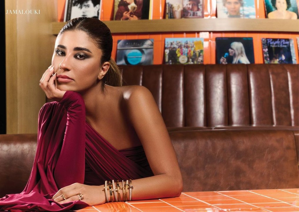 خلف الكواليس من جلسة التصوير الخاصة مع ليلى عبدلله و تيفاني اند كو.