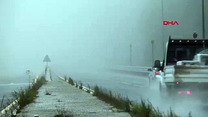 Bolu Dağı’nda sağanak ve sis etkili oldu