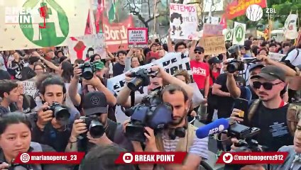Mariano Pérez expulsado: "¡Fuera, fuera, fuera facho fuera!"