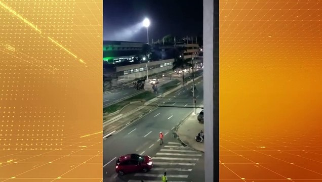 Torcida independente causa confusão e vai pra cima da polícia em Campinas