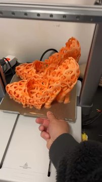 Talons à pointe Trypophobie