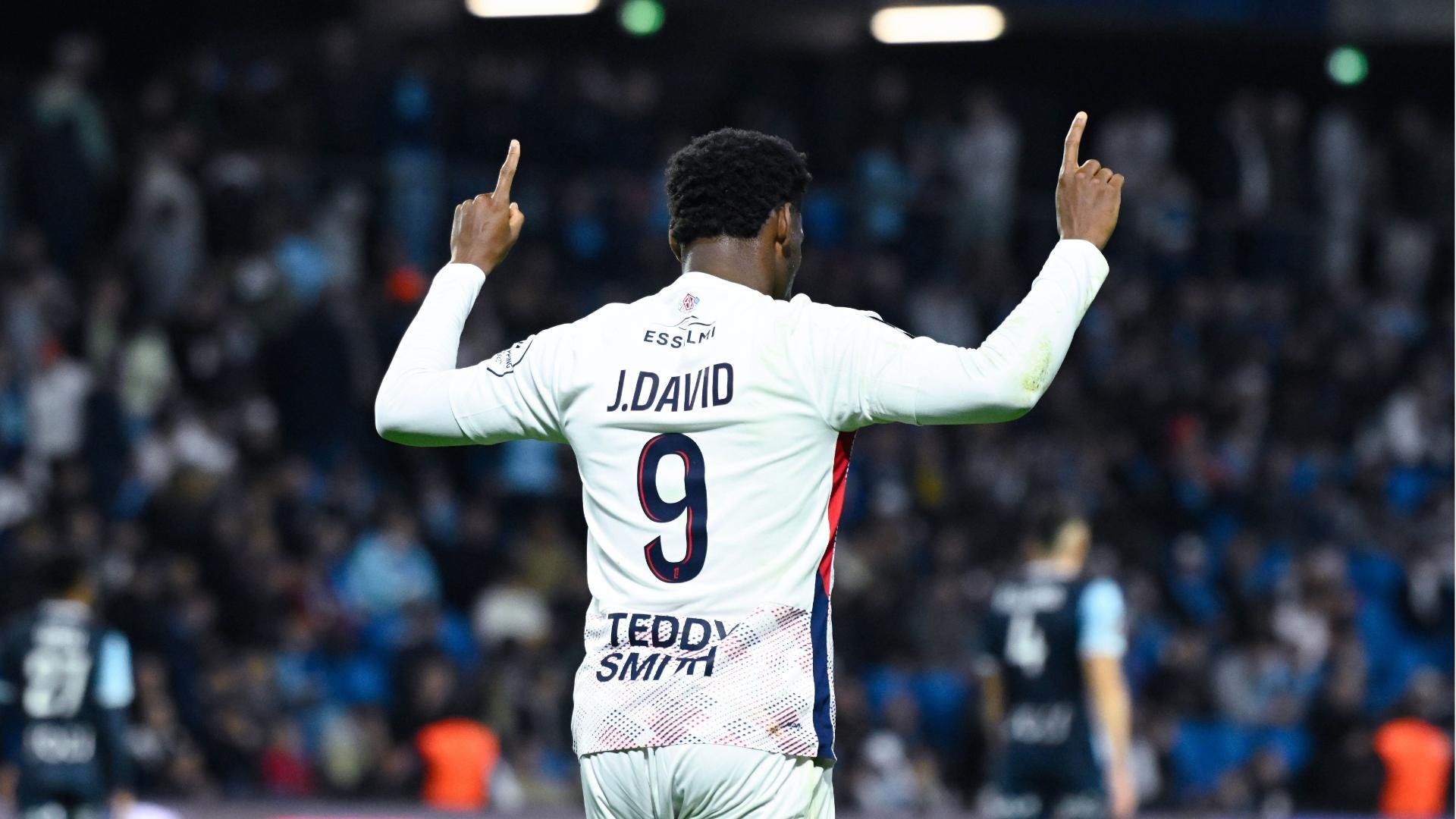 Jonathan David, the striker on FC Barcelona’s radar How does he play