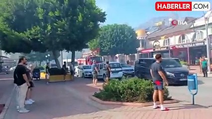 Antalya'da Yangın Paniği: İşyerinden Palmiyelere Sıçrayan Alevler Kontrol Altına Alındı