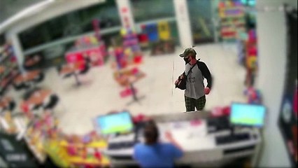 Suspeito de roubo volta ao local, é identificado por frentista e preso após apanhar