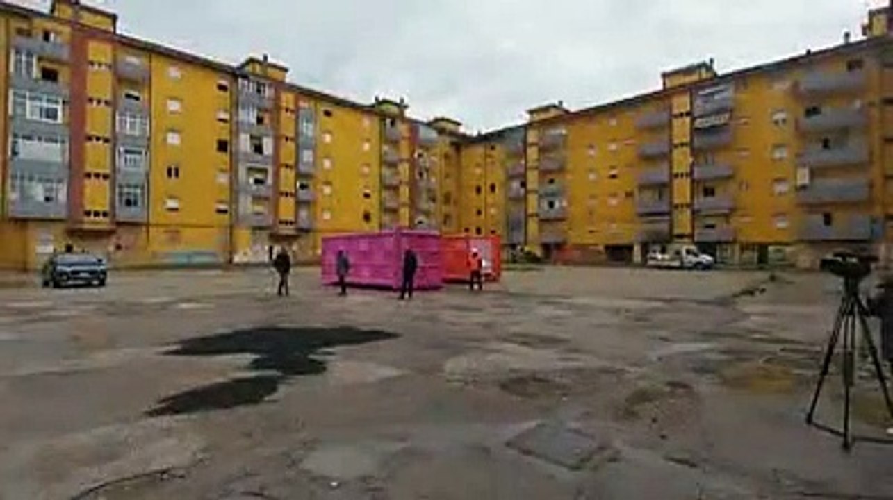 I preparativi per la demolizione del quartiere Ferro di Cavallo