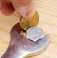 DIY hacks and tips to repair everything! ‍